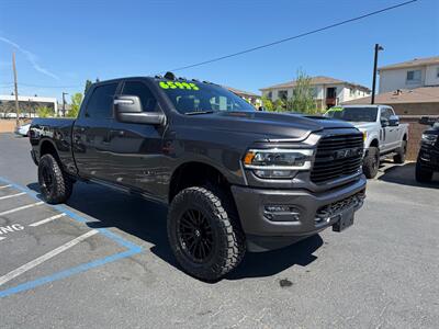 2024 RAM 2500 Laramie 6.7 CUMMINS NIGHT EDITION 4X4 Truck