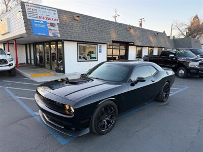 2017 Dodge Challenger R/T Scat Pack Shaker  