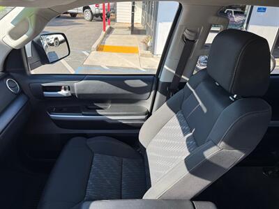 2021 Toyota Tundra SR5 Crewmax 4x4 5.7 - Photo 11 - Rancho Cordova, CA 95742
