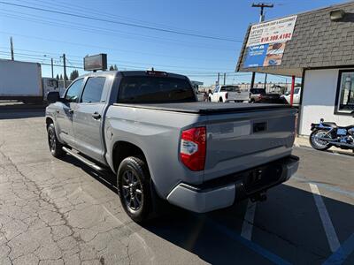 2021 Toyota Tundra SR5 Crewmax 4x4 5.7 - Photo 7 - Rancho Cordova, CA 95742