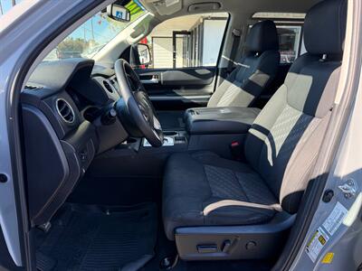 2021 Toyota Tundra SR5 Crewmax 4x4 5.7 - Photo 12 - Rancho Cordova, CA 95742