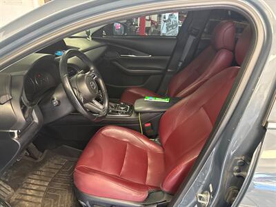 2023 Mazda CX-30 2.5 S Carbon Edition, Red Interior AWD   - Photo 8 - Rancho Cordova, CA 95742