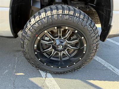 2019 RAM 1500 Big Horn 4X4, LEVELED WITH AVIX 305/55R20 - Photo 17 - Rancho Cordova, CA 95742