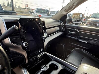 2019 RAM 2500 Laramie 6.7 Cummins 4x4, SALE PENDING   - Photo 10 - Rancho Cordova, CA 95742