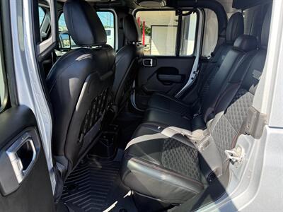 2022 Jeep Gladiator Rubicon Diesel 4x4, Lifted on 37s lots of Extras - Photo 16 - Rancho Cordova, CA 95742