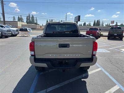 2017 Toyota Tacoma TRD, 4X4 6 SPEED MANUAL, 4 IN LIFT W/ METHODS   - Photo 7 - Rancho Cordova, CA 95742
