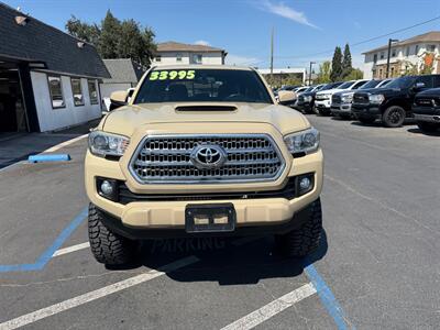 2017 Toyota Tacoma TRD, 4X4 6 SPEED MANUAL, 4 IN LIFT W/ METHODS   - Photo 2 - Rancho Cordova, CA 95742