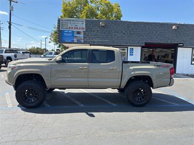 2017 Toyota Tacoma TRD, 4X4 6 SPEED MANUAL, 4 IN LIFT W/ METHODS   - Photo 8 - Rancho Cordova, CA 95742