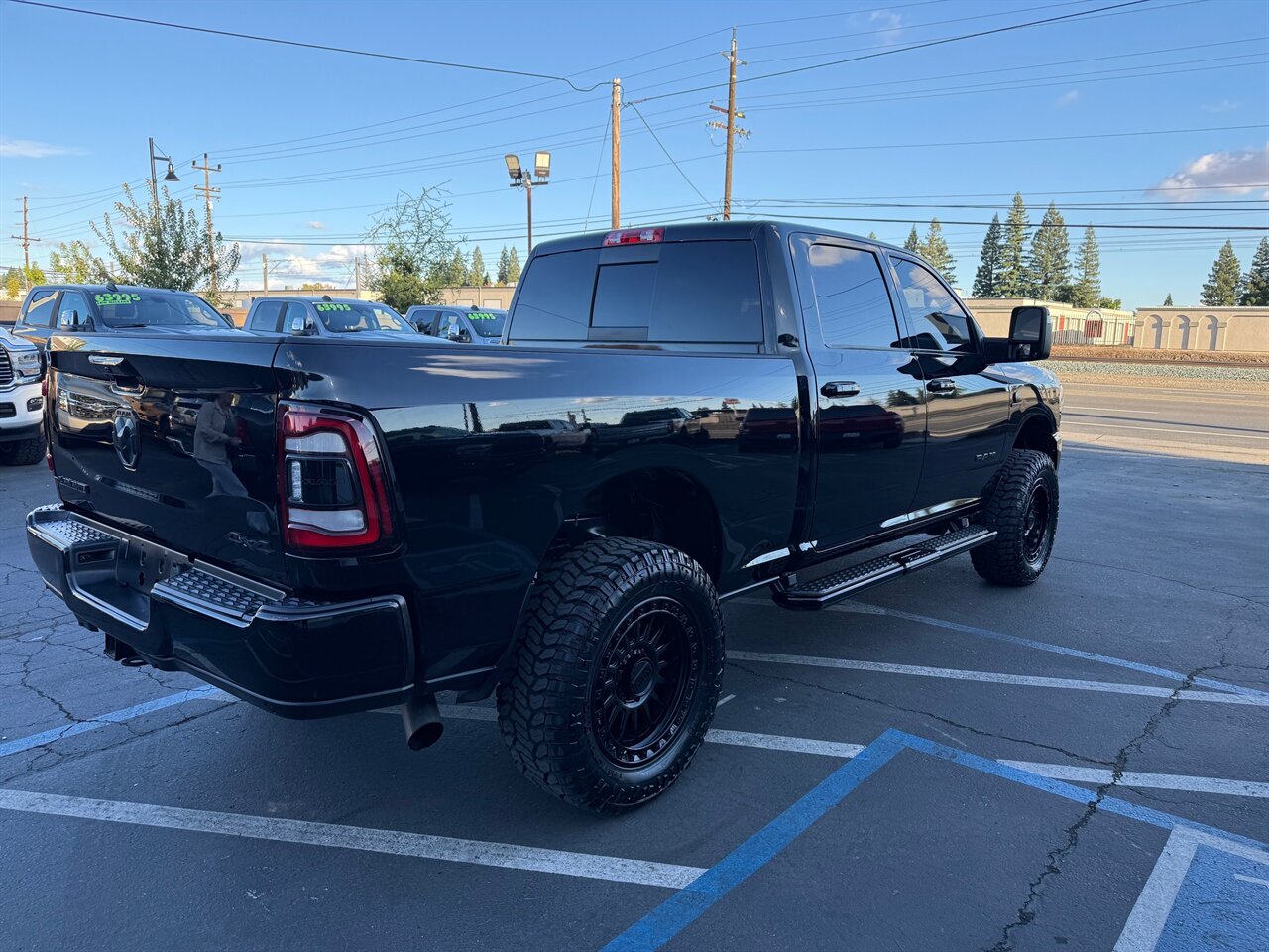 2024 RAM 2500 LARAMIE NIGHT CREW CAB 4X4 6.7 CUMMINS DIESEL - Photo 5 - Rancho Cordova, CA 95742