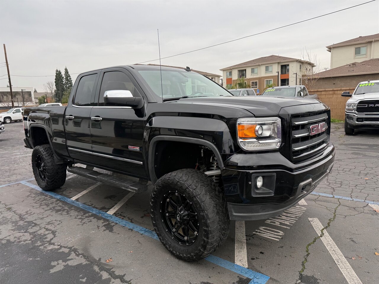 2014 GMC Sierra 1500 SLE's photo
