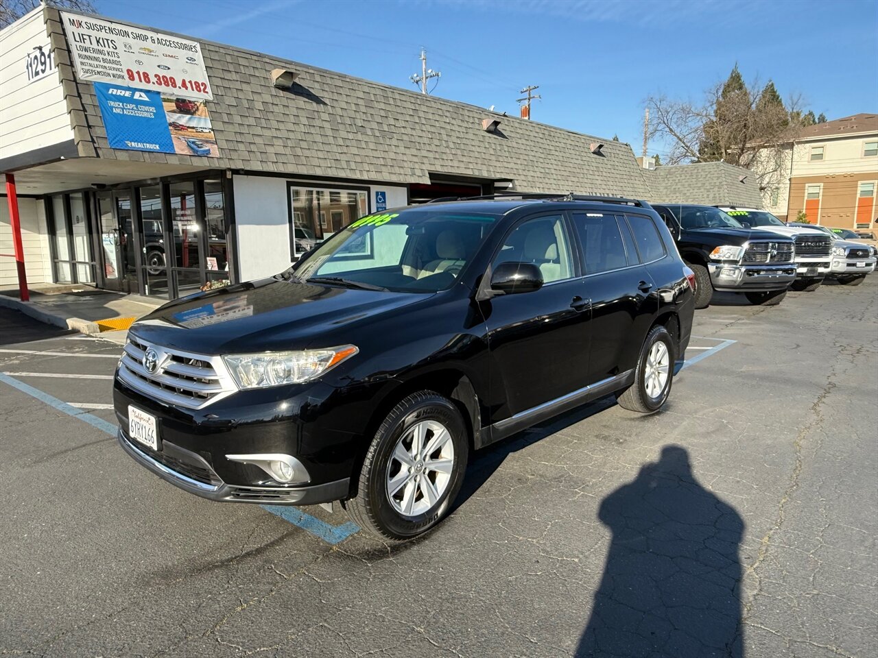 2013 Toyota Highlander 4X4, 3 ROW, 2 OWNER   - Photo 1 - Rancho Cordova, CA 95742