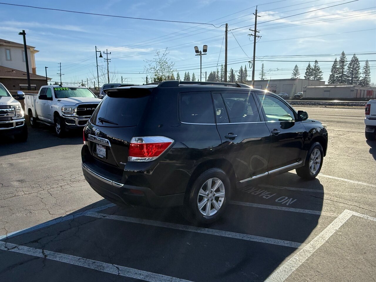 2013 Toyota Highlander 4X4, 3 ROW, 2 OWNER - Photo 5 - Rancho Cordova, CA 95742