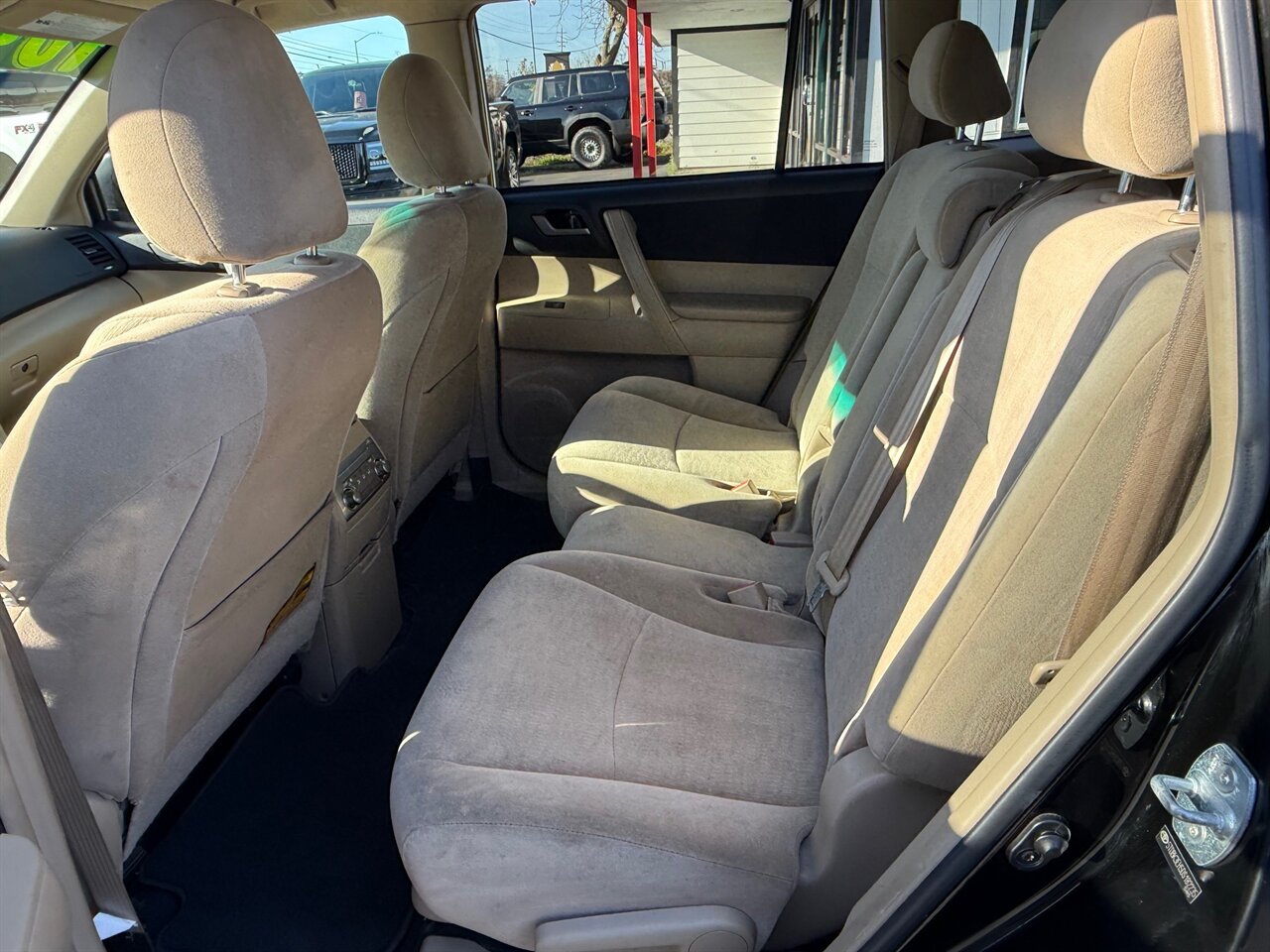 2013 Toyota Highlander 4X4, 3 ROW, 2 OWNER - Photo 13 - Rancho Cordova, CA 95742