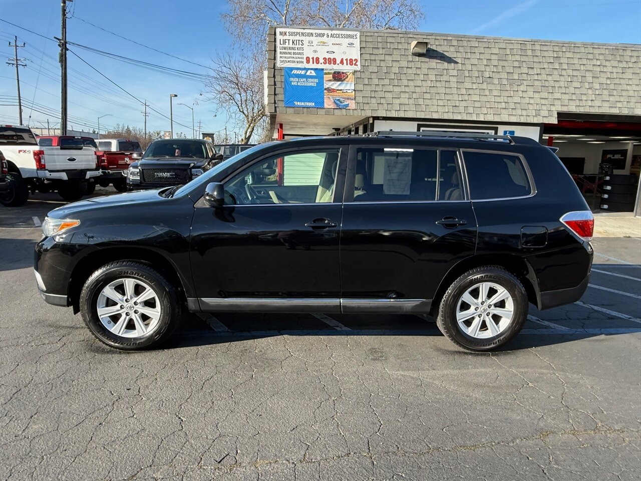 2013 Toyota Highlander 4X4, 3 ROW, 2 OWNER - Photo 8 - Rancho Cordova, CA 95742