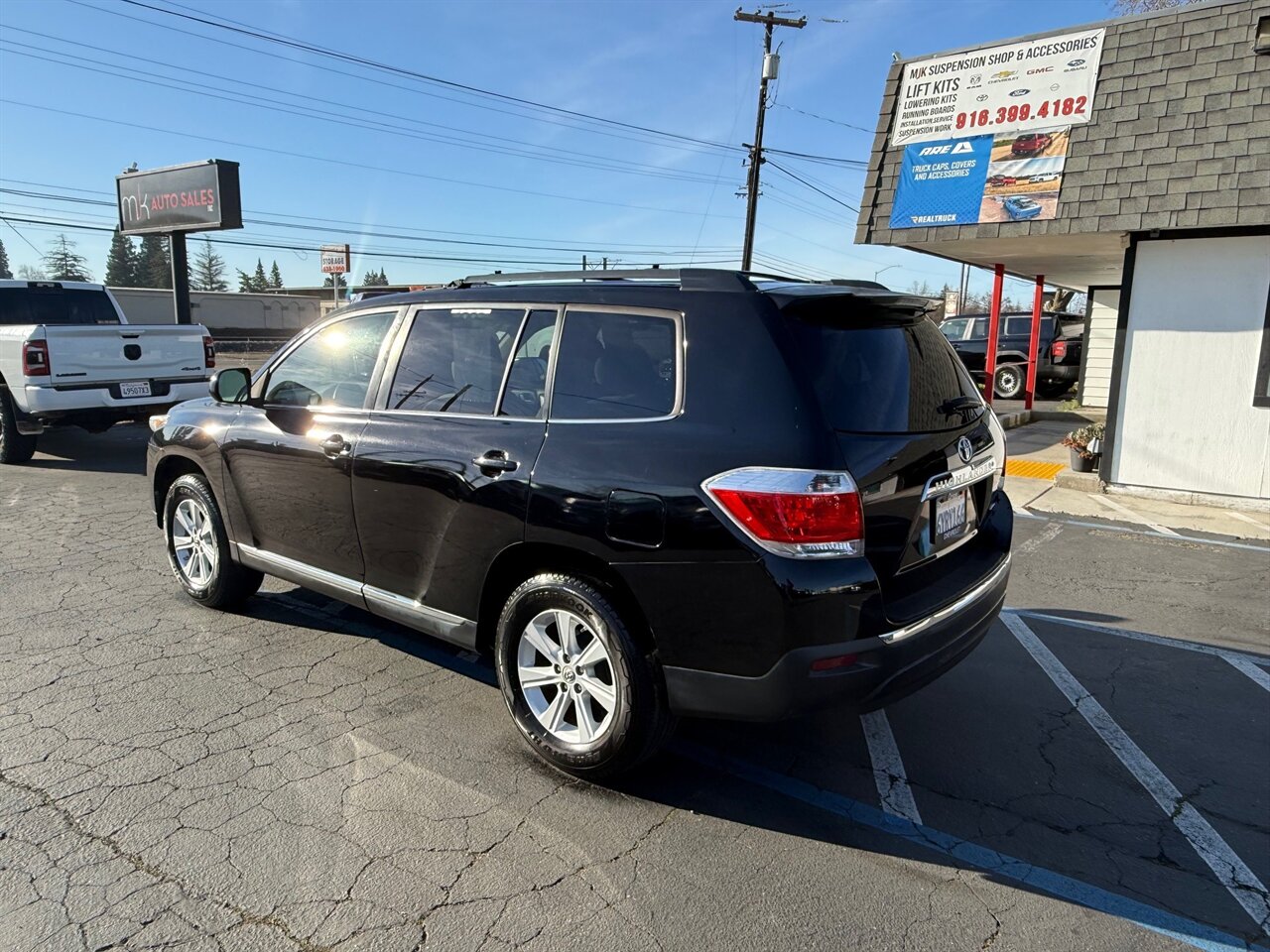 2013 Toyota Highlander 4X4, 3 ROW, 2 OWNER - Photo 7 - Rancho Cordova, CA 95742