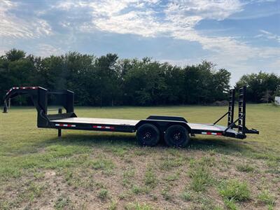 2022 Towmaster Flatbed 22ft Dove tail   - Photo 4 - Rancho Cordova, CA 95742