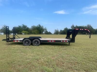 2022 Towmaster Flatbed 22ft Dove tail   - Photo 2 - Rancho Cordova, CA 95742