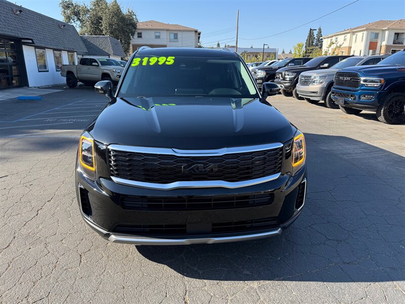 2022 Kia Telluride EX, Lowered Eibach Pro Kit, 20in Staggered Asanti  