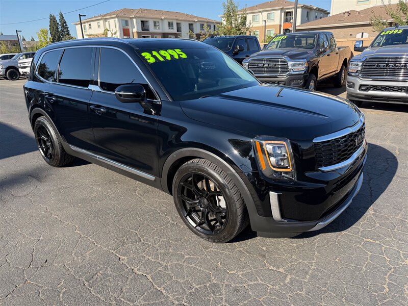 2022 Kia Telluride EX, Lowered Eibach Pro Kit, 20in Staggered Asanti  