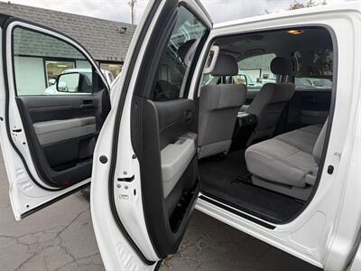 2012 Toyota Tundra 5.7 LITER, 4x4, FABTECH LIFT W/35   - Photo 12 - Rancho Cordova, CA 95742