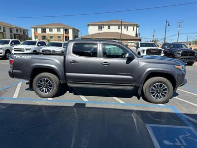 2022 Toyota Tacoma TRD Sport 4x4, 6 speed manual   - Photo 7 - Rancho Cordova, CA 95742