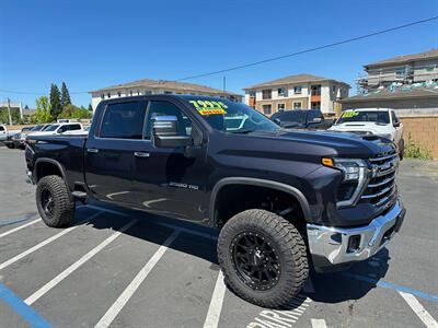 2024 Chevrolet Silverado 2500HD LTZ 6.6 Duramax Diesel 4x4, 3in Lift Method 35s   - Photo 3 - Rancho Cordova, CA 95742