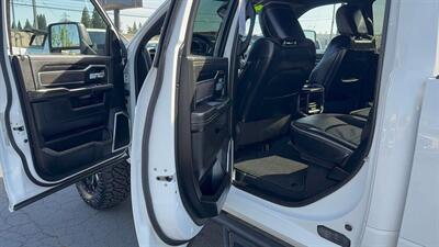 2023 RAM 2500 Laramie   - Photo 14 - Rancho Cordova, CA 95742