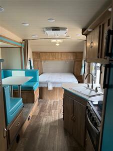 2022 Gulf Stream Vintage Cruiser 23 QBS w/Bunk Beds   - Photo 15 - Bosque Farms, NM 87068