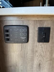 2021 Heartland Pioneer BH 270 w/Bunk Beds   - Photo 23 - Bosque Farms, NM 87068