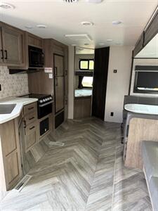 2022 Highland Ridge Olympia 26 BHS w/Oversized Bunk Beds   - Photo 11 - Bosque Farms, NM 87068