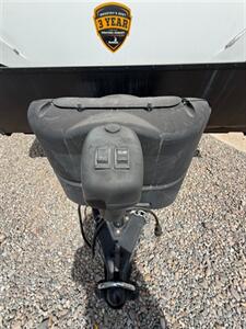 2021 Dutchmen Coleman 2515 RL w/Slide   - Photo 6 - Bosque Farms, NM 87068