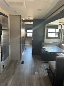 2022 Jayco Jay Flight 32 BHDS w/2 Slides & Bunk Room   - Photo 12 - Bosque Farms, NM 87068