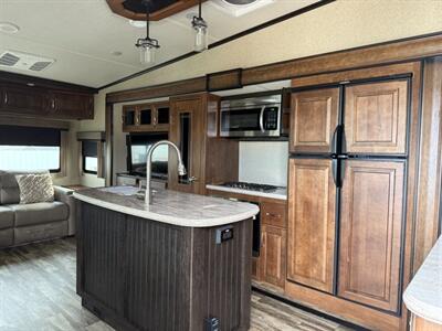 2019 Grand Design Reflection 303 RLS   - Photo 5 - Bosque Farms, NM 87068