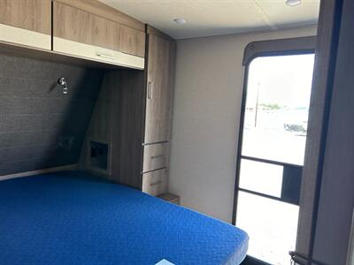 2022 Grand Design Imagine 2800 BH w/Bunks   - Photo 15 - Bosque Farms, NM 87068