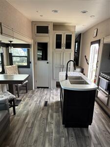 2022 Jayco Eagle 28.5 RSTS w/ 3 Slides   - Photo 11 - Bosque Farms, NM 87068