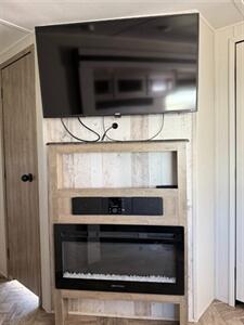 2023 Forest River Puma 28BHSS W/Bunk Room   - Photo 12 - Bosque Farms, NM 87068