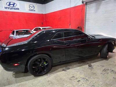 2019 Dodge Challenger R/T   - Photo 27 - Miami, FL 33155