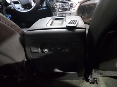 2015 Chevrolet Suburban LT   - Photo 21 - Miami, FL 33155