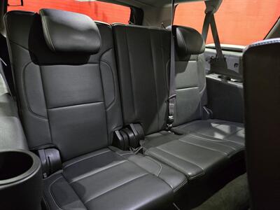 2015 Chevrolet Suburban LT   - Photo 11 - Miami, FL 33155