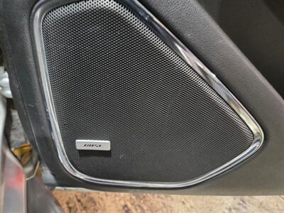 2015 Chevrolet Suburban LT   - Photo 24 - Miami, FL 33155