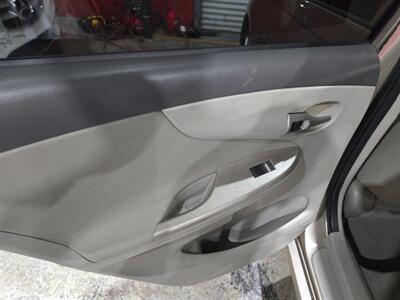 2010 Toyota Corolla LE - Photo 16 - Miami, FL 33155