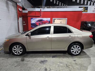 2010 Toyota Corolla LE - Photo 2 - Miami, FL 33155