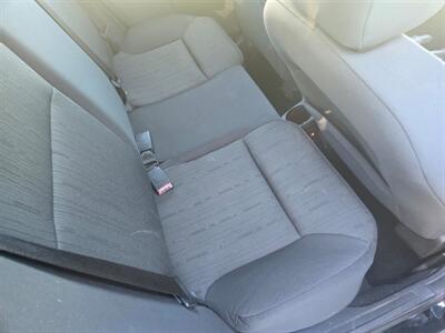 2010 Ford Focus SE   - Photo 12 - Miami, FL 33155