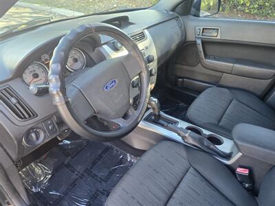 2010 Ford Focus SE   - Photo 13 - Miami, FL 33155