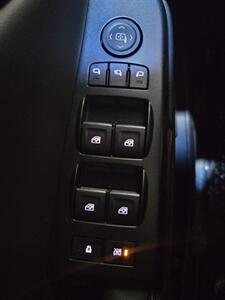 2018 GMC Yukon XL SLT   - Photo 35 - Miami, FL 33155