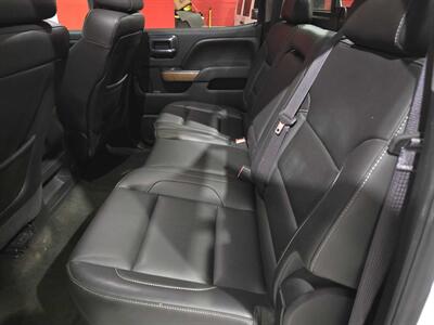 2015 Chevrolet Silverado 2500 LTZ   - Photo 12 - Miami, FL 33155