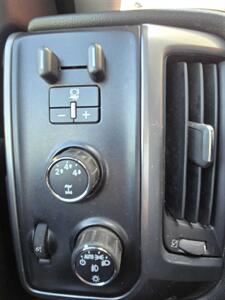 2015 Chevrolet Silverado 2500 LTZ   - Photo 24 - Miami, FL 33155