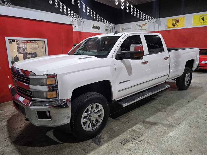 2015 Chevrolet Silverado 2500 LTZ - Photo 1 - Miami, FL 33155