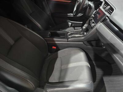 2021 Honda Civic Sport   - Photo 10 - Miami, FL 33155