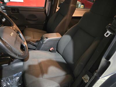 2006 Jeep Wrangler Unlimited Unlimited 2dr SUV   - Photo 11 - Miami, FL 33155